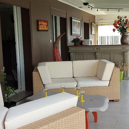 Chambre Privee Avec Salon, Garage Voiture, Velos, Motos Tourville-sur-Arques Екстериор снимка
